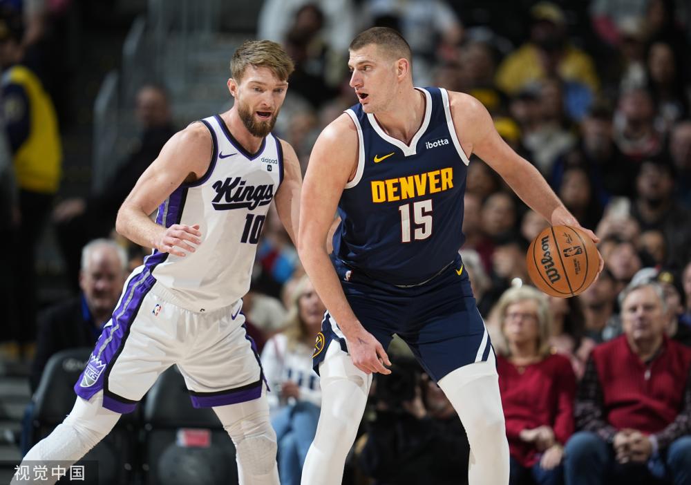 随着广大观 随着广大观